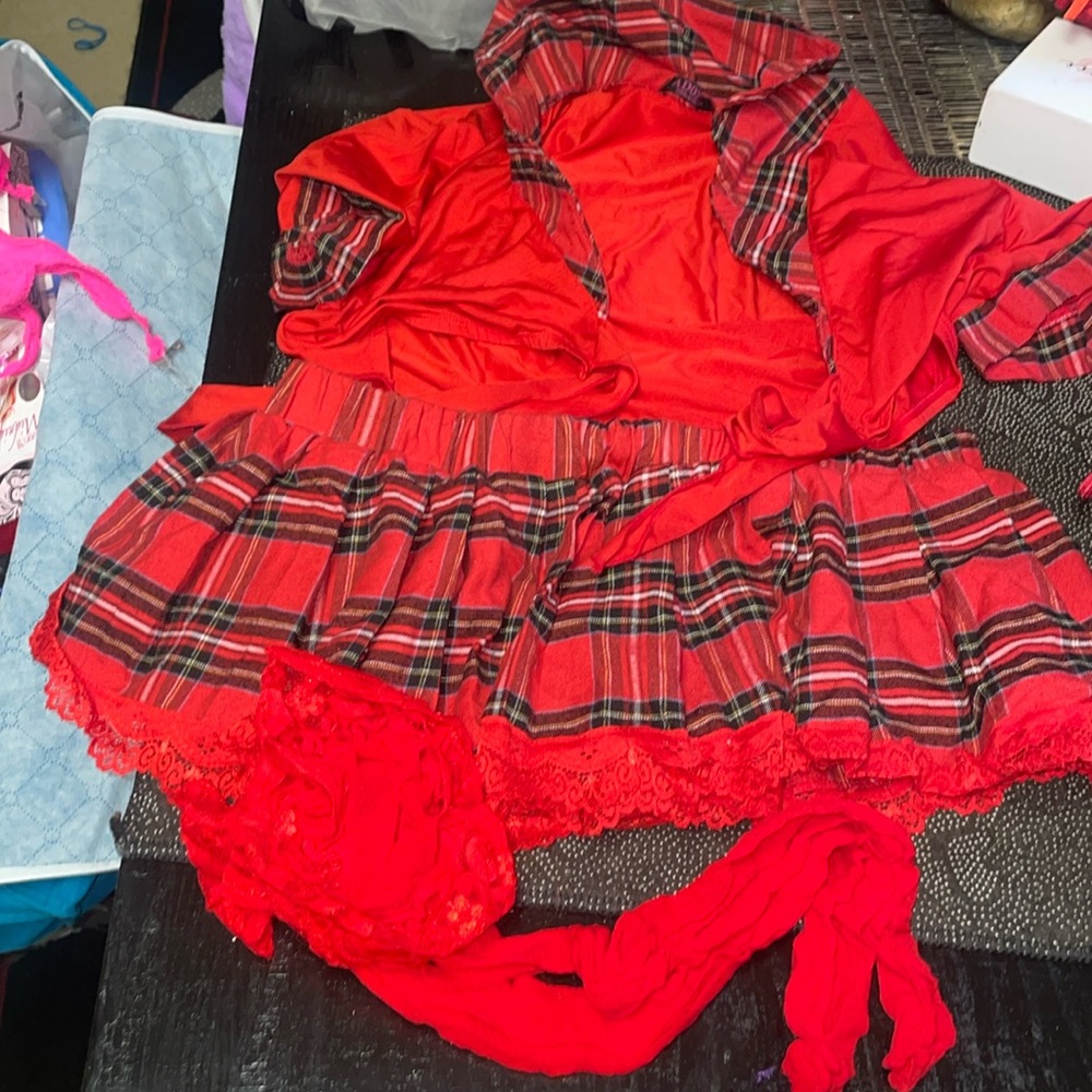 Costume